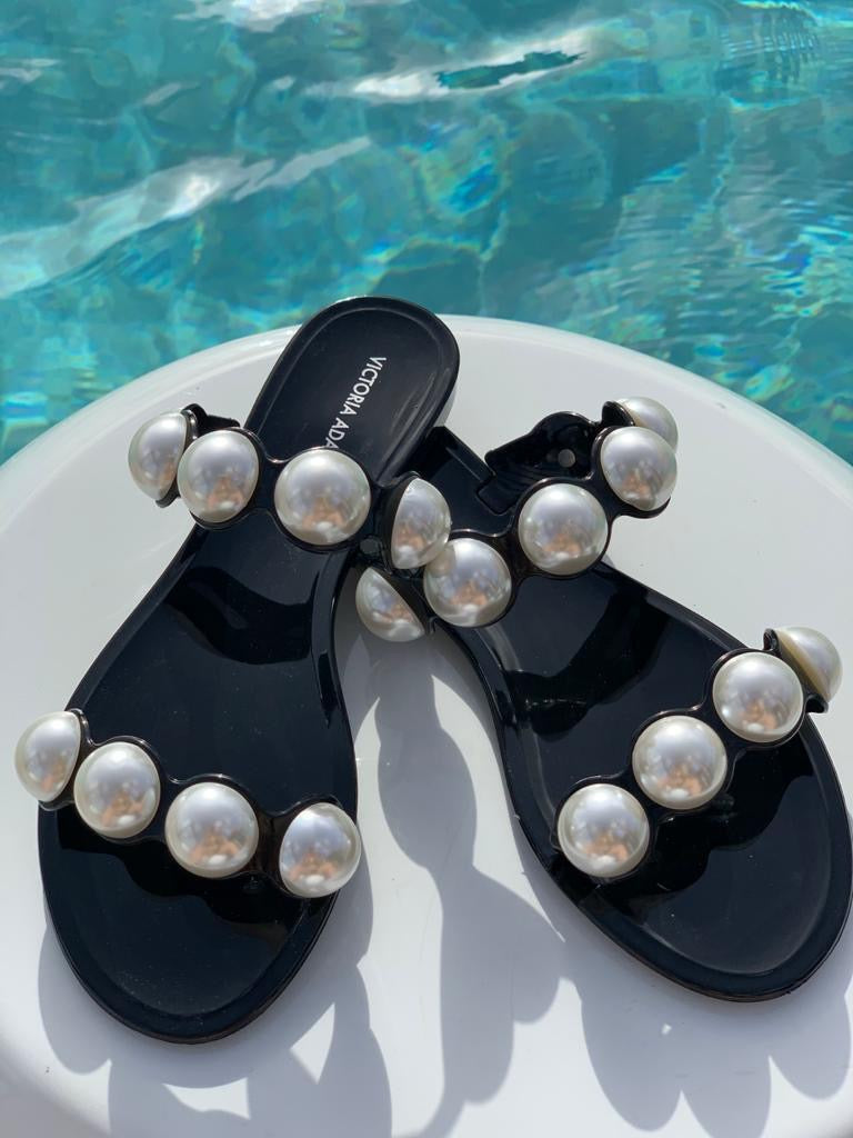 Victoria Adames Pearl Jelly Sandal Black