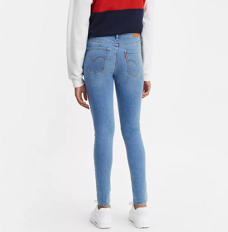 Levi's Women's 720 High Rise Super Skinny Jeans Color Medium Wash (527970188)