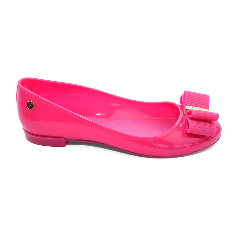 Victoria Adames Marbella Jelly Flat Fuchsia