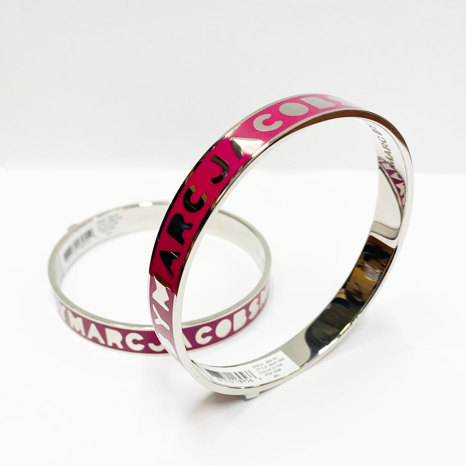 Marc Jacobs Bangle Logo Bracelet Pop Pink/Silver 1PC – Rafaelos