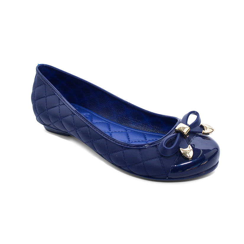 Victoria Adames Boston Jelly Flat